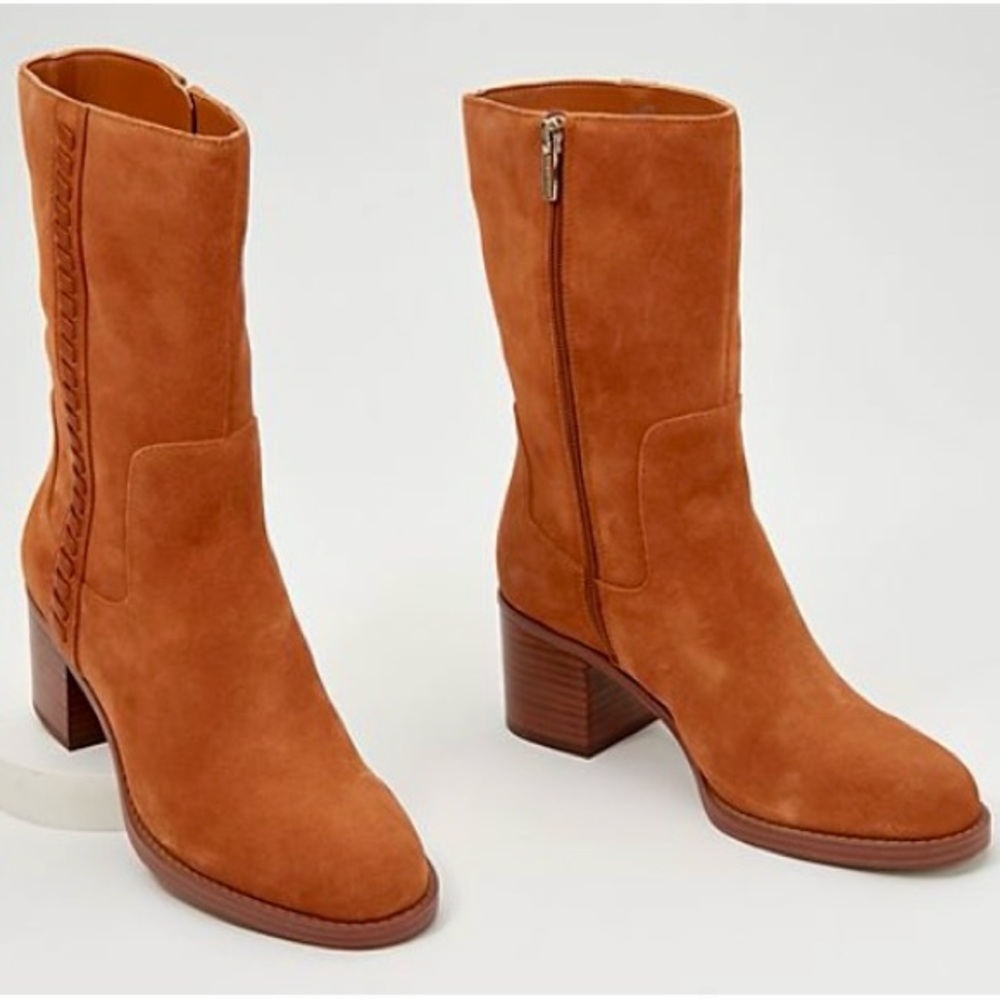 Vince Camuto Zelcinna - Size 8.5 Wide